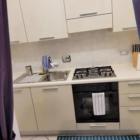 Anna Apartment *